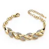 Bangle armband Alloy Fashion Luxury Gold Leaf Armband med Diamond Pendant Ladies Hand Smycken Gift Alla hjärtans dag