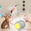 Controle remoto Brinquedos Interativos Eletrônicos Brinquedos Inteligência Rotativa Pena LED Toy robótico para gatinho