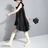 韓国風の女性夏の固体黒いノースリーブサンドレスプリーツフリルレディースプラスサイズのMidiカジュアルルースサンドレスローブ3659 210302