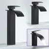 Robinets de lavabo de salle de bain Accessoires Robinet Cascade Effluent / Robinet d'eau froide Noir Pour