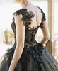 Elegante zwarte vintage tule kanten applique a-line trouwjurken goedkope gotische kralen backless lange bruidsjurken aangepast