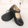 Zapatos de cuero para niñas Zapatos de rendimiento para niños negros Otoño e invierno Nuevos zapatos de vestir de princesa Zapato de escuela primaria 3er 210306