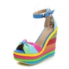 Sandalias de mujer Cuñas Zapatos de arco iris Niñas Plataforma colorida Colores Tobillo Hebilla Correa Damas Verano Bowknot Cáñamo Fondo Y0721