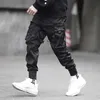 Черный хип-хоп грузовые брюки мужские уличные одежды мода хлопчатобумажные стержни спортивные штаны повседневные брюки гарема летом Harajuku одежда 210616