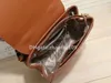 2023 mode kvinnliga designer bokstäver handväska hög kapacitet crossbody messenger axel väskor kedja väska bra kvalitet läder purses damväska med silkescarf