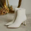 Buty buty białe kostkę zamek błyskawiczny luksusowy projektant Low Rock jesienna moda moda Ladies High Heel TPR Solid Metal Decoration Pu Poi