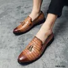 Britain Gentleman Retro New Pointed Tassels Flats Oxford Shoes Men Casual Loafers Formal Dress Footwear Sapatos Tenis Masculino