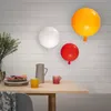 Moderne mode eenvoudige slaapkamer wandlamp creatieve warme kinderkamer ballon kleur wandlamp E27 210724