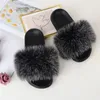 Faux Fur Slides Furry Slipper Showper Sapatos Sandálias Sandálias Senhoras Fluffy Slides Atacador de Desenhista Moda Luxo Flops 210310
