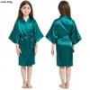 Bruiloft feestjes voor meisjes kinderen satijnen pyjama tiener meisjes nachtkleding badjassen voor kinderen zijde kimono badjassen kinderen 210901