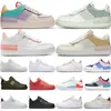 OG Classic Triple White Low Herren Laufschuhe Shadow Utility Black Wheat Pistachio Frost Pale Ivory Pastel Beige Herren Damen Trainer Sport Sneakers Plateauschuh