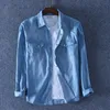 Shanbao Męska Slim Dżinsowa Koszula Wiosna Luksusowa Wysokiej Jakości 100% Bawełna Kołnierz Kołnierz Przycisk Pocket Moda Długi Rękaw 210626