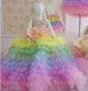 Färgglada lyxiga 2021 Flower Girl Dresses Beaded Crystals Tiers Little Girl Bröllopsklänningar Billiga Communion Pageant Klänningar Klänningar ZJ737