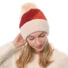 Cappello da donna spesso caldo Cappello invernale con pompon multicolore Patchwork Lady Girl Beanie Fodera in pile Anti Frozen Warmer Bonnet Christmas Cap