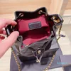 Crossbody Drawstring Женщины Сумки Кошелек Сумки на плечо Дизайнер Мини Ведро Сумка Классические буквы Многоцветная Кожаная сумка