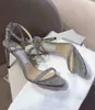 브랜드 수제 샌들 섹시한 여성 하이힐 랑 하이힐 래핑 된 특허 가죽 검투사 샌들 여성 결혼식 신발 상자