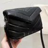 Сумочка Наплечные дизайнерские сумки Роскошные кошельки Кошелек Totes Crossbody Flap Cloud Bag Lady Letters Twill Plain Hasp Black Square Brown Beige Messenger Женские сумки