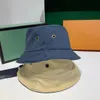 Designer Bucket Hat Mens Cap Stingy Brim Hattar för Unisex Letters Beach Fisherman Caps med fyra säsong Fashion Cool andningsbar hög kvalitet 6 färg