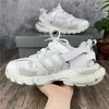 Triple s Vandring 3,0 Casual Skor Man Kvinna Sneakers Lace-up Mixed Fars Mode Lace Up Grandpa Trainer Skor Chaussures de Sport Scarpe