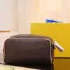 Torebki kosmetyczne obudowy króla rozmiar toaletowa toaletka 25 mody męskiej toaleta toaleta luksusowa luksusowa skrzynia urody Pochette Accessoires274m