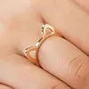 Mode eenvoudige kat ring voor vrouwen holle kat oren ring goud kleur zwart metalen charme luxe sieraden accessoires G1125