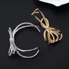 Lady's Elegant Luxury Bangles Beautiful Bow-knot Design VERY GIRL Charm Jewelry Bracelets Adjustable for Women 210713191U