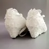 5см каблук белые кружева жемчужины свадебные ботинки невеста ручной работы роскошный дизайнер сатин ленты свадебные клинья танцы свадебный насос обувь