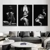 Schwarz-weiße Körperkunstbilder, Poster und Drucke, moderne Aktkunst, Leinwandmalerei, nordische dekorative Gemälde für Wohnzimmer, Bar