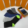 2021 Top clássico L Socks Mens Meias Casual feminino 100%algodão doce Candy Color impresso 5 pares/bordado de caixa homem atacado homem