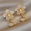 boucles d'oreilles feuille de perle