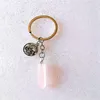 Natural Quartz Stone Nyckelringar Ringar 12 Zodiac Signs Constellations Crystal Column Hexagon Prism Hängsmycke Mode Bil KeyRing Kedjor Charms Kvinnor Män Smycken Gåvor