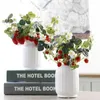 Couronnes de fleurs décoratives artificielles fraise mûrier fausse fleur pour la décoration de jardin à la maison accessoires d'arrangement floral