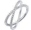 Księżniczka Okrągły Cut Diamond Pierścień 18K Rose Gold Cross Wypełnione Biżuteria Bridal Wedding Rour Regentary