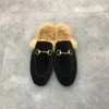 2021 Mode Frauen Männer Leder Halbe Hausschuhe Slides Klassische Metallschnalle Stickerei Stylist Schuhe Sandalen Müßiggänger Herbst Winter Warme Wolle Slipper Box