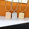 Europa Amerika Mode Stijl Dame Dames 18K Gouden Kralen Ketting Ketting Gegraveerde T Letter Square Hanger 3 Kleur