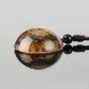 Heta nya produkter Tillbehör Europeisk och Amerikansk naturlig Conch Healing Convex Yta Stone Inlagda Halsband Hängsmycke Unisex Tillbehör