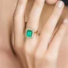 Cluster ringen grote smaragdgroene edelsteen groen kristal voor vrouwen femme gouden kleur zirkoon diamanten luxe vintage feest sieraden bijoux cadeau