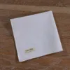 C009: 12 piezas Pañuelos de borde de costura Pañuelos blancos en blanco Pañuelos de algodón Pañuelos de mujer