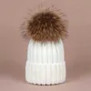Wholesaleビーニーニューウィンターキャップニット帽子ヒップホップメンズゴロロボンネット女性ビーニー毛皮ポンポン暖かいスカルキャップスナップバックポンポンAAAA008
