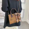 데일리 가방 이른 가을 여자 가방 여성 가방 새로운 2023 한국 스타일 올해 온라인 인플 루 언서 패션 어깨 핸드백 큰 용량 대형