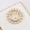 Women Vintage Designer Brand Double Letter Brooch Pearl Rhinestone Crystal Metal Broochs Suit Laple Pin Fashion Scarf Sweater ewelry Accessories Gifts 2 Colors