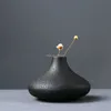 Moderna composizione floreale in ceramica nera stile 8 Vaso piccolo Decorazione domestica Vaso piccolo Ornamento da tavolo Artigianato 210623
