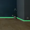 발광 밴드베이스 보드 벽 스티커 거실 침실 에코 친화적 인 홈 장식 어두운 DIY 스트립 스티커에서 데칼 광선 3 V2