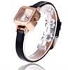 도매 소형 다이얼 여자 학생들은 시계 쿼츠 시계 멀티 컬러 가죽 스트랩 기질 소녀 손목 시계