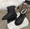 designer snö stövlar kvinnor vinter mode klassisk kort fotled tjej boot varma skor lyx klassiska booties jul valentins dag gåvor siz