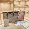 2022 Factory Wholesale New Model French summer textured printed trend one shoulder extra large 2W2D bags