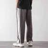 Vêtements coréens Joggers Pantalons de basket-ball Punk Vêtements pour hommes Loose Stripe Drop Tendance droite Pantalons décontractés Pantalons de survêtement empilés 211201