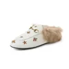 Klassiska tofflor Ladie True Designer Fur Sheepskin Muller Ladies Smoking Tisterse Warm Sandals 20 S E