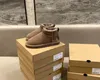 Hot Sell Ausg Classical Short Mini 5864 Kvinnor Snöstövlar Håll varma boot Fashion Man Womens Plush Casual Shoes Free Transport