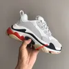 Мужские дизайнерские обувь Triple S Casual Sneakers Platform Clear Sole Mens Mens Trainers Fashion Chunky Thick Bottoms Woman Fashion 17FW Outdoor Sneaker